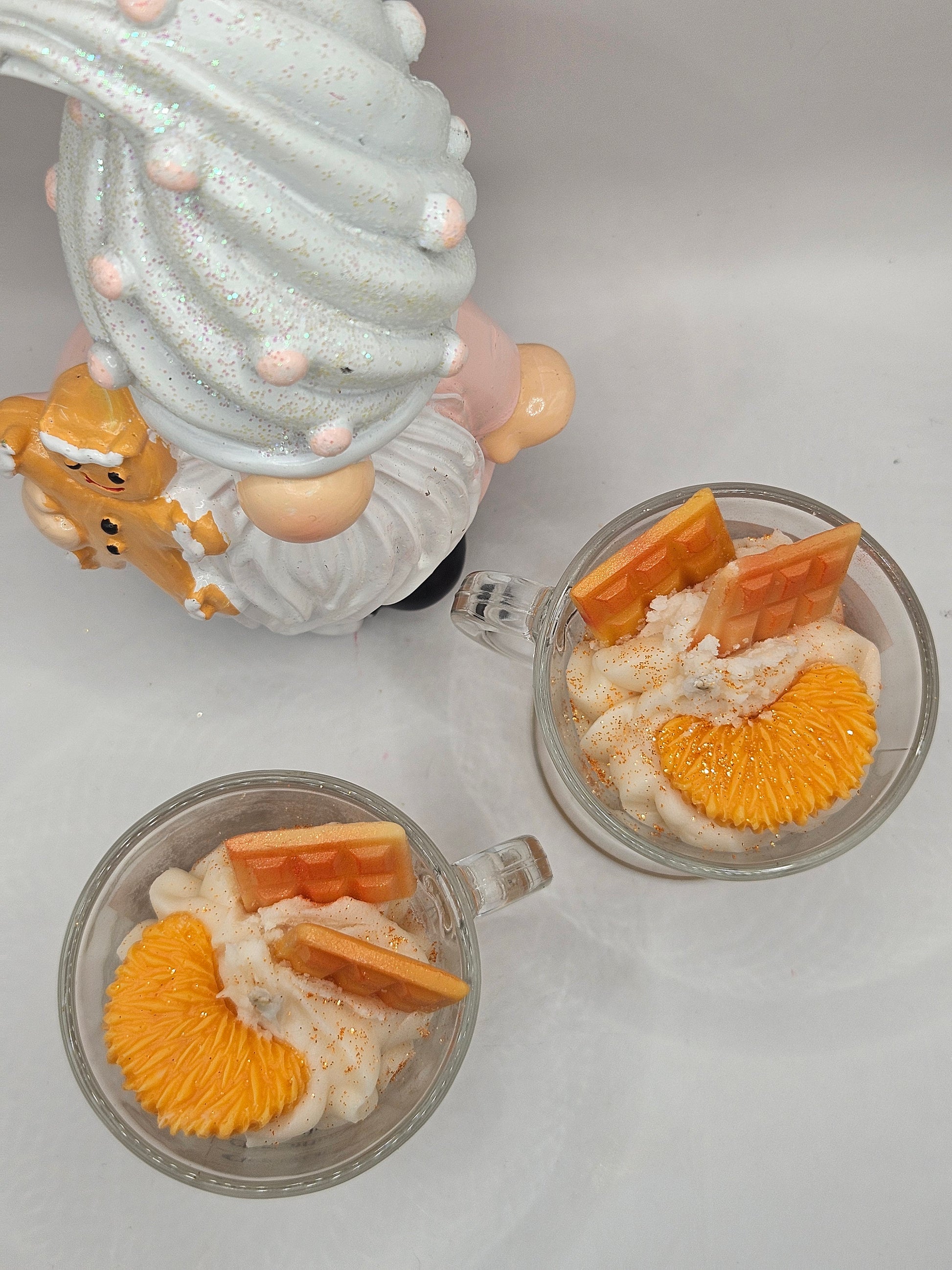 Détail bougie Clémentine gourmande, cire naturelle fait-main, paillette 
